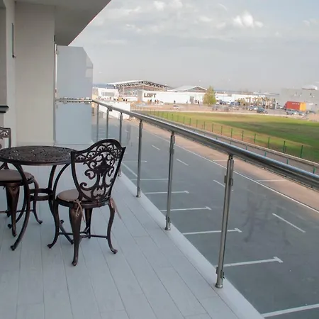Sunrise Breezer * Mamaia